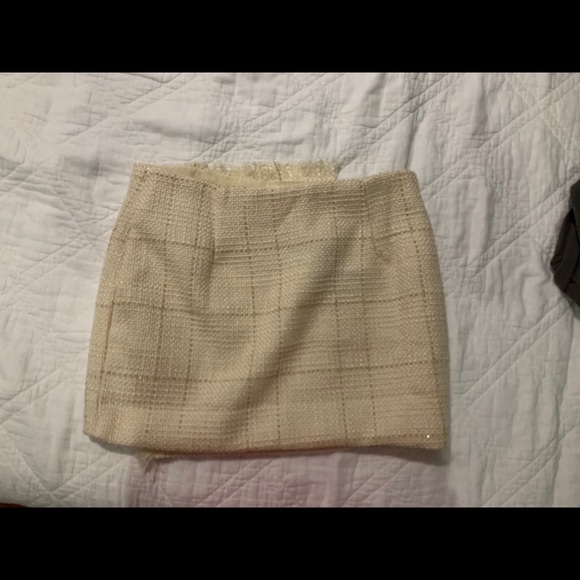 Skirt - Picture 2 of 2